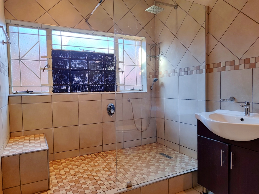 4 Bedroom Property for Sale in Meiringspark North West